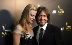 actress-nicole-kidman-and-her-husband-country-singer-keith-urban-pose-at-the-australian-academy-of-cinema-and-television-arts-awards-in-west-hollywood-california-january-27-2012