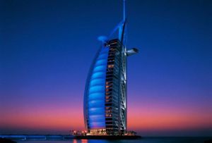 4. Ξενοδοχείο Sail (Ντουμπάι, Ηνωμένα Αραβικά Εμιράτα)