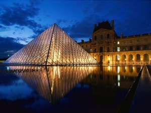 Louvre Pyramid tourism destinations