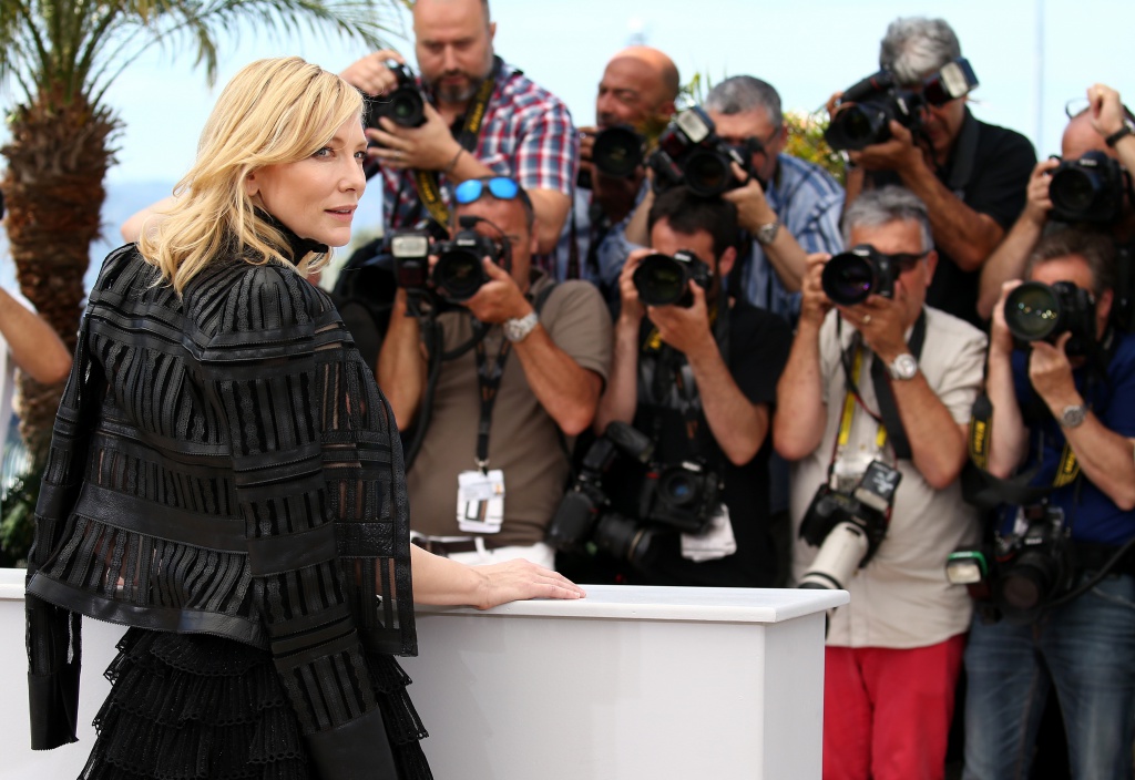 CANNES, FRANCE - MAY 17:  Actress Cate Blanchett attends a photocall for "Carol" during the 68th annual Cannes Film Festival on May 17, 2015 in Cannes, France.  (Photo by Andreas Rentz/Getty Images)