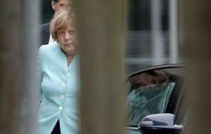 German Chancellor Angela Merkel arrives to the Chancellery in Berlin, Germany, July 6, 2015.  France and Germany called for an emergency summit of euro zone leaders to discuss Greece's stunning referendum vote on Sunday to reject bailout terms, as calls mounted in Berlin to cut Athens loose from Europe's common currency. REUTERS/Fabrizio Bensch