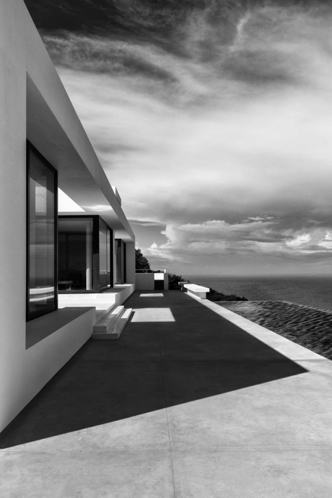 Silver-House_Olivier-Dwek-Architectures_Kefalonia_Greece_dezeen_936_21