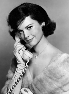 The Los Angeles County Sheriff's Office is reopening its investigation into the death of movie star Natalie Wood, who drowned in 1981 while boating off Catalina Island near the California coast, authorities said Thursday. Homicide investigators are taking a new look at one of Hollywood's most enduring mysteries after they were contacted by people who claimed they had "additional information" about the drowning, the sheriff's department said in a statement. Film Studio archive Publicity photo. Natalie Wood 1959 movie filmstill portrait. Pictured: Natalie Wood Ref: SPL295457  181111   Picture by: StillPhoto Collection / SUNSHINE / Splash News Splash News and Pictures Los Angeles:	310-821-2666 New York:	212-619-2666 London:	870-934-2666 photodesk@splashnews.com 