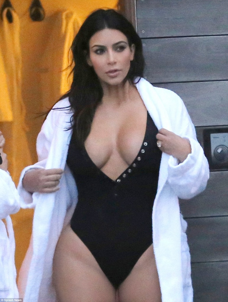 kim kardashian5