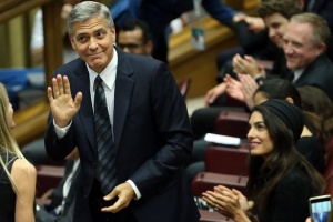 George-Clooney-and-Amal-Clooney-attend-Un-Muro-o-Un-Ponte-Seminary
