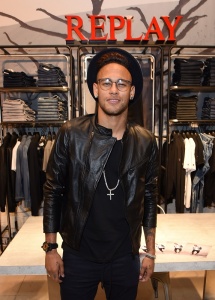 LONDON, ENGLAND - MAY 17: Replay brand ambassador and International football star Neymar Jr. makes a special guest appearance for fans at Replay concession stand to celebrate the launch of their new Hyperfree collection at Selfridges, on May 17, 2016 in London, England. (Photo by David M. Benett/Dave Benett/Getty Images for Replay) *** Local Caption *** Neymar Jr.