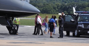 EXCLUSIVE: Beyonce and family are escorted from the Frederick, MD airport to Camp David by United States Secret Service. Beyonce & blue Ivy were escorted to the secret service vehicles by there burley bodyguard. They were transported on the 23 mile drive from the airport to Camp David by secret service. Pictured: Beyonce, Blue Ivy Ref: SPL1335177 020916 EXCLUSIVE Picture by: Splash News Splash News and Pictures Los Angeles: 310-821-2666 New York: 212-619-2666 London: 870-934-2666 photodesk@splashnews.com 