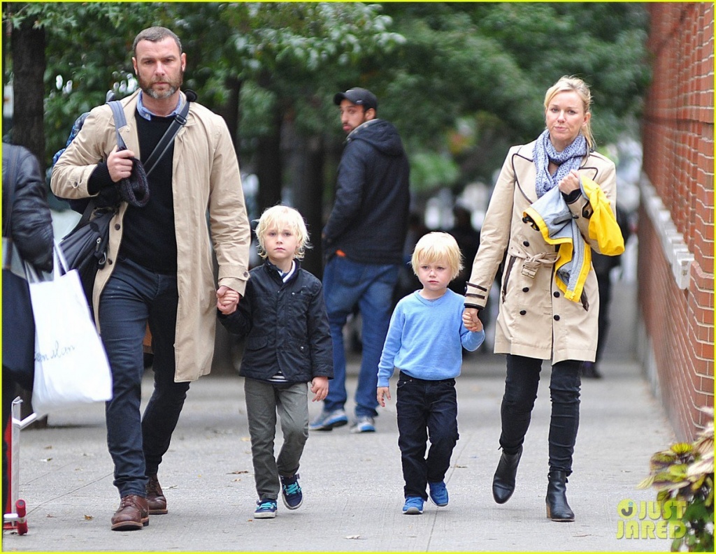 50911273 Actress Naomi Watts and partner Liev Schreiber spotted out with their two sons Alexander and Samuel in New York City, New York on October 9, 2012. FameFlynet, Inc - Beverly Hills, CA, USA - +1 (818) 307-4813