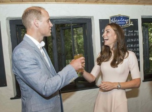 Britain's Prince William and Catherine, Duchess of Cambridge, visit Healey's Cornish Cider Farm near Newquay in Britain September 1, 2016. REUTERS/Arthur Edwards/Pool